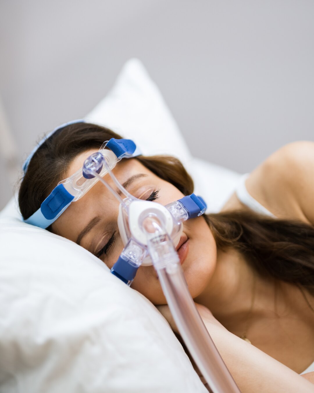Aparelho de pressão (CPAP) usado no tratamento da apneia do sono